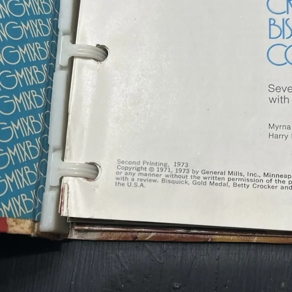 Vtg‎ Betty Crocker's Bisquick Cookbook 1973 Recipes